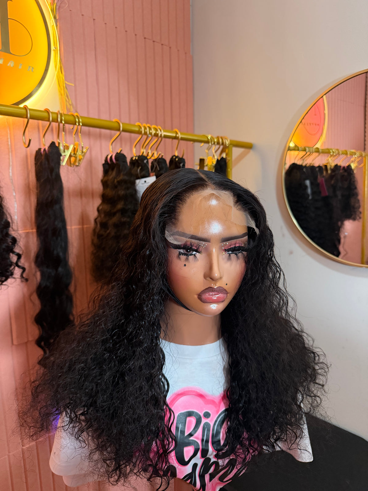 SIGNATURE CURLS